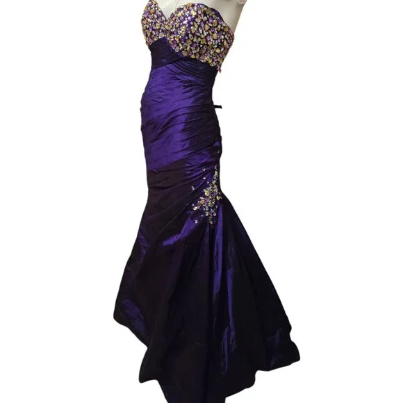 🏷️NWT  -  MORI LEE Dark Purple Strapless Prom Gown sz 8  -  NWT🏷️ - Picture 4 of 13